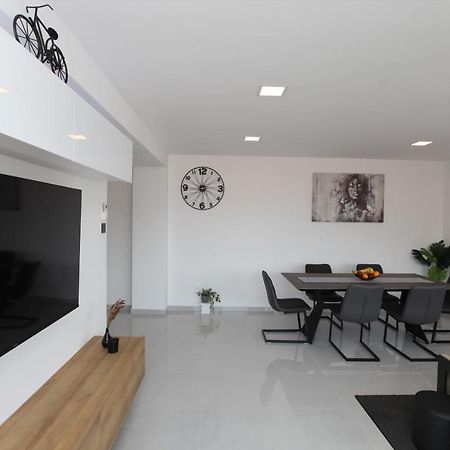 Apartmani Ive Trogir Exterior photo