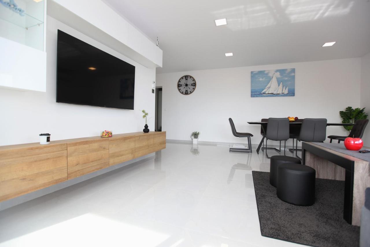 Apartmani Ive Trogir Exterior photo