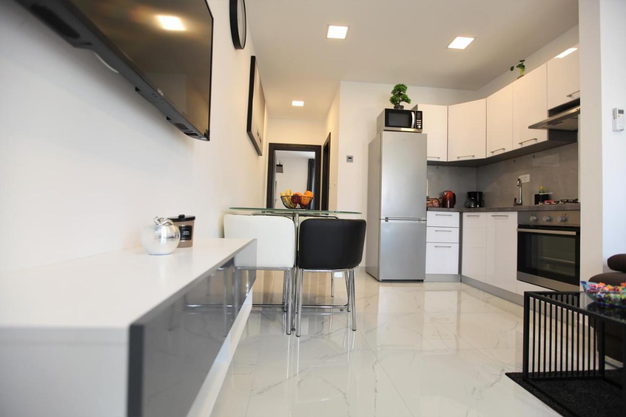 Apartmani Ive Trogir Exterior photo
